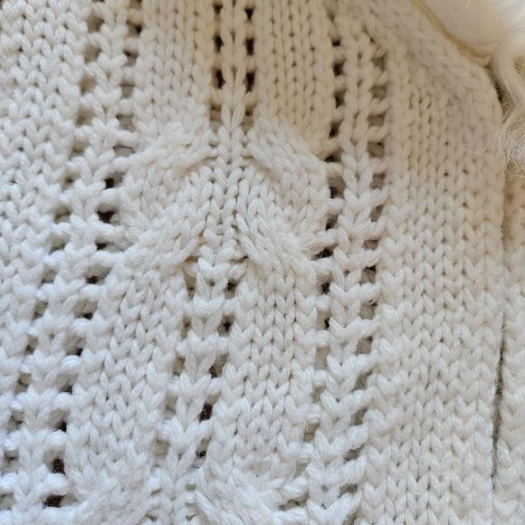 Trixie+Lulu Cardigan Sweater Size M White Knit Faux Fur Detachable Collar Retro - Picture 6 of 10
